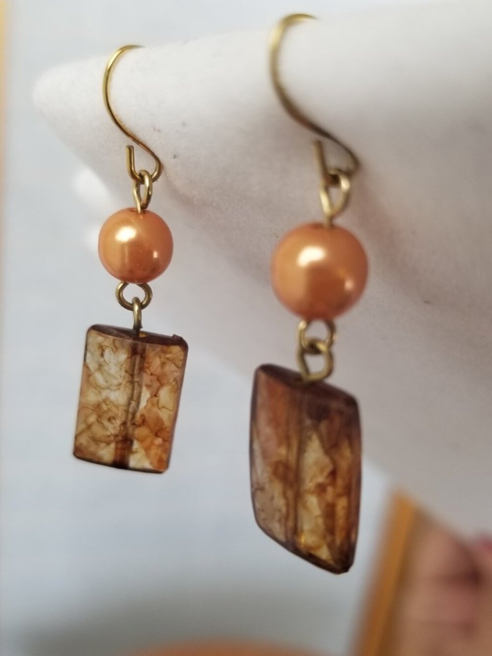 Premier Designs Bistro Earrings Fish Hook Gold Orange Brown EUC